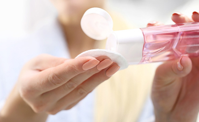 Remove Your Makeup In A Hassle-Free Way With These Micellar Waters