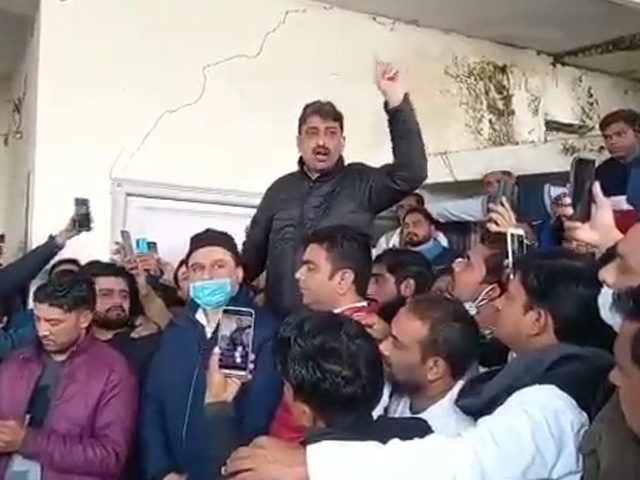 Key UP Congress Leader To Join Akhilesh Yadav's Party, Meets Supporters