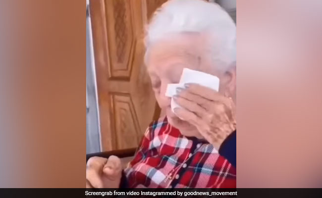 पोती ने कर दी ऐसी हरकत कि फूट-फूट कर रोनी लगी बुजुर्ग दादी, लोग बोले 'रो रहे हैं हम...' जानिए क्‍या चाहते हैं बुजुर्ग