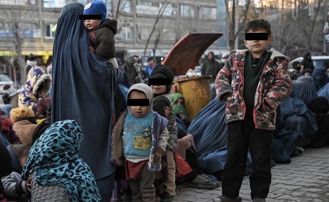 875,000 Afghan Children Facing Acute Malnutrition: Rights Group