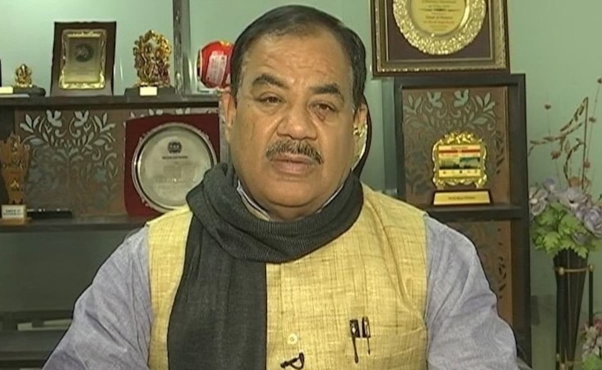 Probe Agency ED Files Chargesheet Against Congress Leader, Wife In Land Deal Case