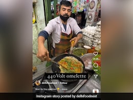 Watch: Street Vendor's '440 Volt' Super Spicy Omelette Is Not For The Faint-Hearted Watch: Street Vendor's '440 Volt' Super Spicy Omelette Is Not For The Faint-Hearted