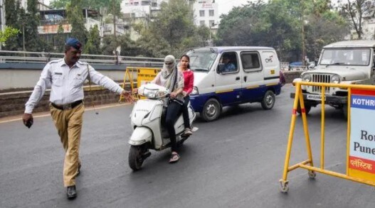 10 Things You Should Know If Stopped By The Traffic Police 10 Things You Should Know If Stopped By The Traffic Police