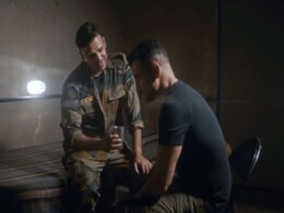 Verses of War Review: भारत-पाक सैनिकों के देशभक्ति के जज्बे पर आधारित है ‘वर्सेस ऑफ वॉर’ Verses of War Review: भारत-पाक सैनिकों के देशभक्ति के जज्बे पर आधारित है ‘वर्सेस ऑफ वॉर’