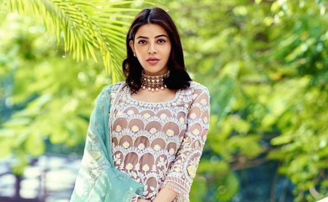 Mom-To-Be Kajal Aggarwal Is A Sight To Behold In An Aqua Ethnic Suit