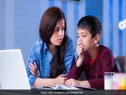 क्या आपका बच्चा कुछ भी याद करते ही भूल जाता है, तो आज से ही उसे खाने में दीजिए ये 7 चीजें क्या आपका बच्चा कुछ भी याद करते ही भूल जाता है, तो आज से ही उसे खाने में दीजिए ये 7 चीजें