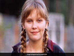 Jumanji मूवी की यह लड़की बन चुकी है सुपरस्टार, निभाया है स्पाइडर-मैन की प्रेमिका का किरदार- देखें लेटेस्ट फोटो Jumanji मूवी की यह लड़की बन चुकी है सुपरस्टार, निभाया है स्पाइडर-मैन की प्रेमिका का किरदार- देखें लेटेस्ट फोटो