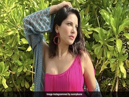 Sunny Leone Sends "Good Morning" Message From Maldives - See Pics Sunny Leone Sends "Good Morning" Message From Maldives - See Pics