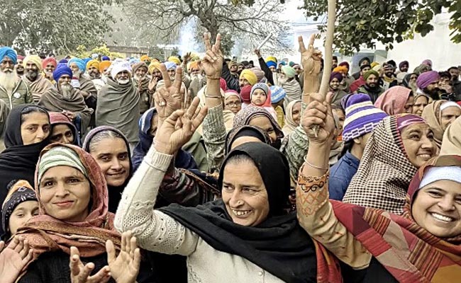 Punjab Assembly Polls: Family Members Pitch In For Contestants