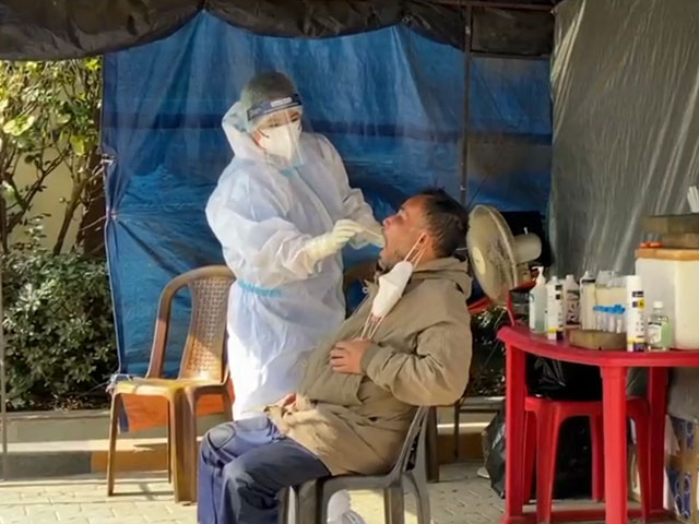 3.06 Lakh New Covid Cases In India, Positivity Up From 17.7% To 20.7%