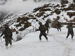 LoC पर सर्दियों पर चौकसी तेज, कश्मीर के&nbsp;ऊंचे पहाड़ी इलाके में सेना पहले से ज्यादा अलर्ट