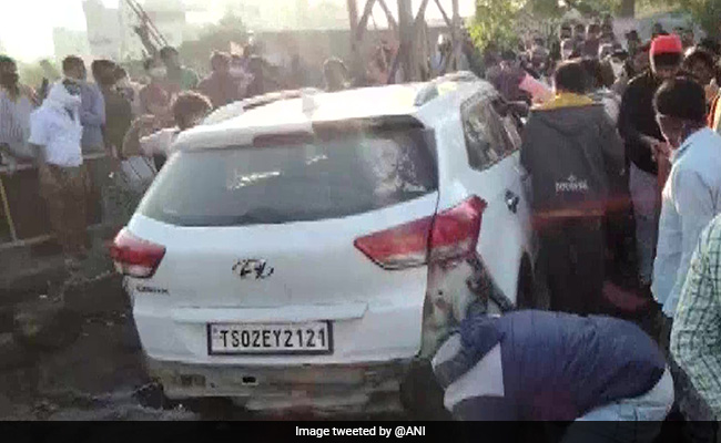 4 Dead After Minor Runs Car Over People Sitting On Footpath In Telangana