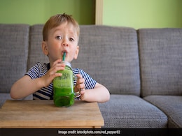 Stomach Pain In Kids: पेट में दर्द की वजह से चिड़चिड़ा हो गया है आपका बच्चा, तो इन घरेलू उपायों से करें बच्चों में पेट दर्द को ठीक Stomach Pain In Kids: पेट में दर्द की वजह से चिड़चिड़ा हो गया है आपका बच्चा, तो इन घरेलू उपायों से करें बच्चों में पेट दर्द को ठीक