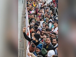 वैष्णो देवी मंदिर में भगदड़ में मारे गए श्रद्धालुओं में से 7 यूपी और 3 दिल्ली के निवासी वैष्णो देवी मंदिर में भगदड़ में मारे गए श्रद्धालुओं में से 7 यूपी और 3 दिल्ली के निवासी