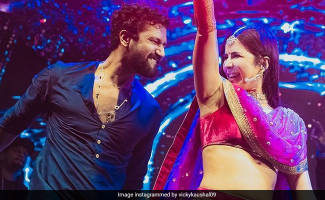 Vicky Kaushal Shares New Pic Along With Katrina Kaif On Their One Month Anniversary
