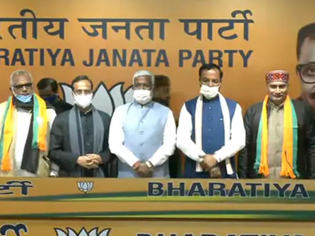 Ex-Congress, Samajwadi Party MLAs Join BJP Ahead Of UP Assembly Polls