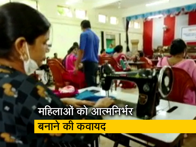 उषा और CRPF के सहयोग से  सीआरपीएफ परिवारों की महिलाएं बन रहीं आत्मनिर्भर