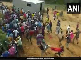 Protestors Clash With Police Near Proposed JSW Steel Plant Site In Odisha, Many Injured Protestors Clash With Police Near Proposed JSW Steel Plant Site In Odisha, Many Injured