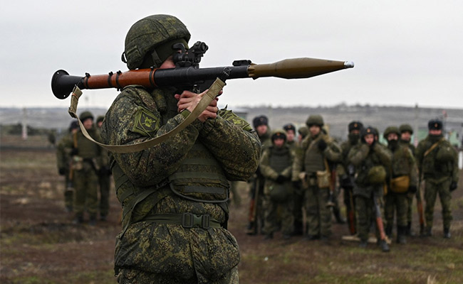 Russia Can Now Recruit Suspected, Convicted Criminals To Fight In Ukraine