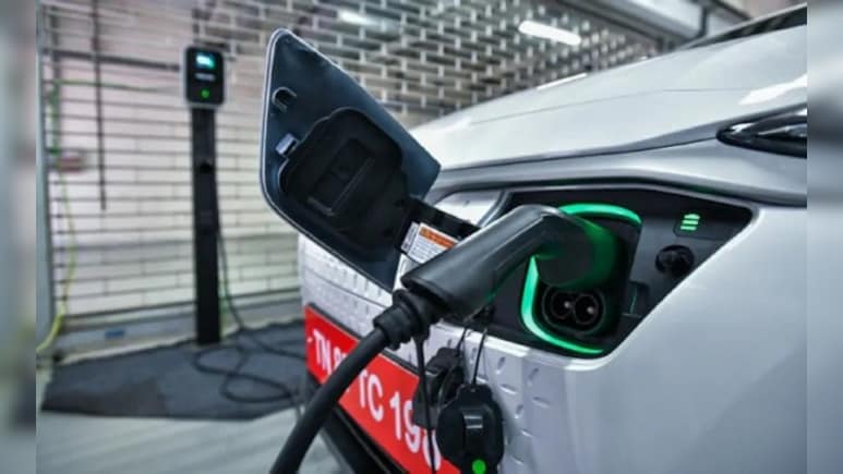 3 Hurdles Stopping EVs From Becoming A Mass-Market Choice In India