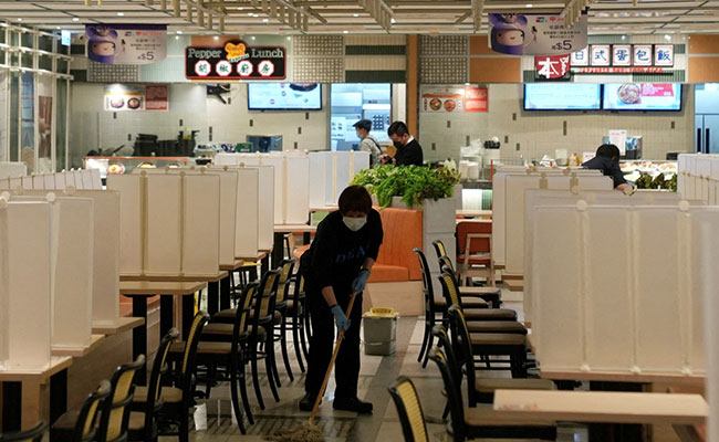 China-Like Hong Kong "Zero-Covid" Policy Vexes Its 7.5 Million Residents