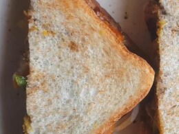 Easy Breakfast Recipe: How To Make Butter Chicken Sandwich - Recipe Video Inside Easy Breakfast Recipe: How To Make Butter Chicken Sandwich - Recipe Video Inside