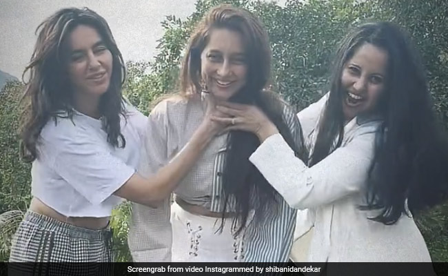 Shibani Dandekar's Adorable Post For Sister Anusha's Birthday