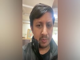 '48 घंटे में बंद करें जावेद हबीब के सभी सैलून वरना...' : BJP विधायक '48 घंटे में बंद करें जावेद हबीब के सभी सैलून वरना...' : BJP विधायक