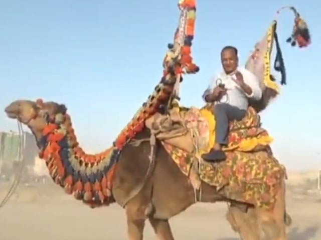 Pak Journalist Chand Nawab's Hilarious Take On Karachi Storm