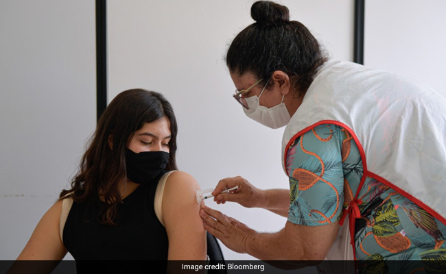 Opinion: Why Some Vaccinated People Resist Omicron and Others Don't