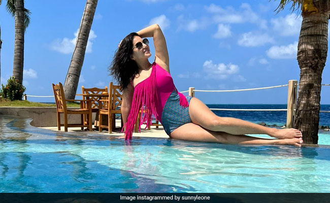 Sunny Leone's "Perfect Sunday" Looks Like This. See Pic