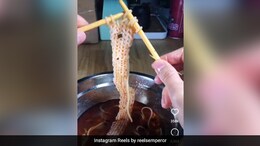 Knitting With Noodles: Viral Video Shows Satisfying Knitting Session; Impresses Internet