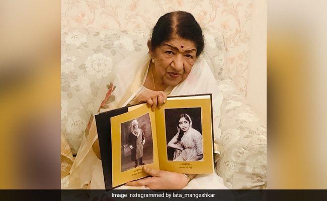 "Lata Mangeshkar In ICU, Don't Give Wind To False News," Says The Singer's Spokesperson