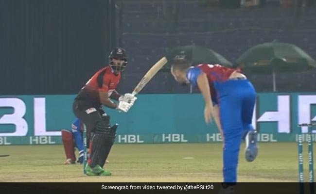 PSL: फखर जमां ने 60 गेंद पर कूट दिए 106 रन, उड़ाए बाबर आजम के होश, गेंदबाजों का किया बुरा हाल- Video