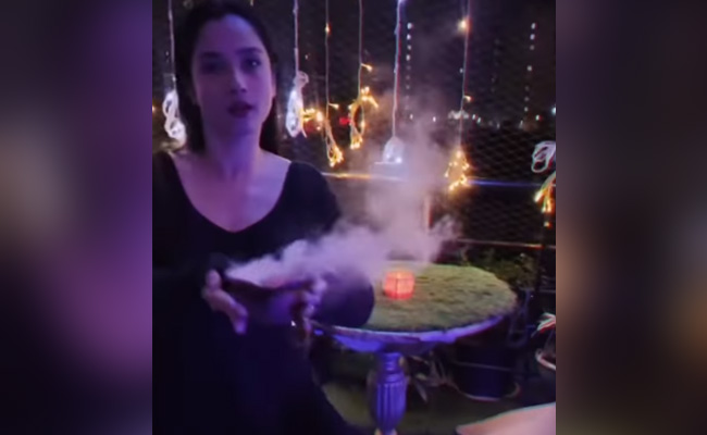 Ankita Lokhande Dances To Deepika Padukone's Ang Laga De Re. How Did She Do?