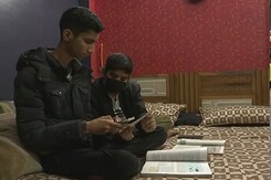 Registration Begins For Vaccination For 15-18 Age Group In Delhi Registration Begins For Vaccination For 15-18 Age Group In Delhi