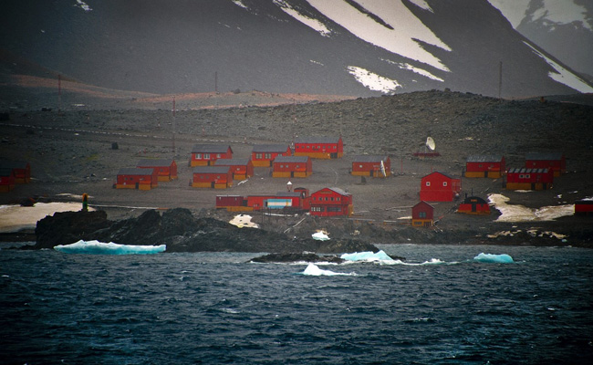 Covid Reaches Research Base In Antarctica, 9 Unvaccinated Staff Evacuated