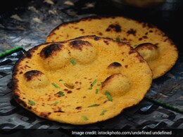 Winter Special: How To Make Punjabi-Style Missi Roti For A Wholesome Meal