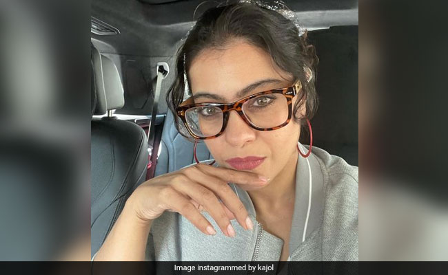 काजोल ने शेयर की हाथ में मेहंदी लगी बेटी Nysa Devgan की खूबसूरत फोटो, तो प्रियंका चोपड़ा का आया ये कमेंट