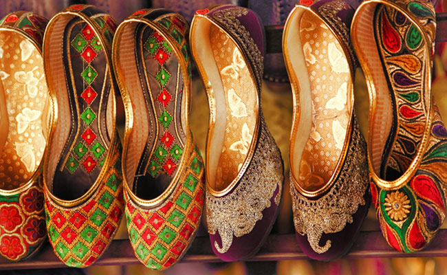 These Traditional Juttis Are All That You Need For A Comfy Yet Stylish Look