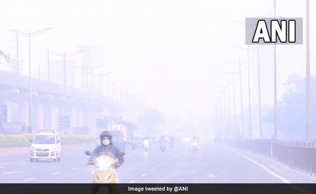 Mumbai's "Severe" Air Quality, Dense Fog Is Linked To The Middle East
