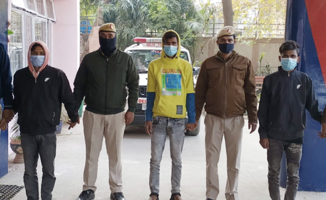 दिल्ली: महज जैकेट के लिए दोस्त की हत्या, 5 राज्यों में छापे, 4500 Km की दौड़ के बाद ऐसे दबोचे गए अपराधी