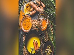 Inflammation: 7 चमत्कारी हर्ब्स और मसाले जो शरीर की सूजन का करते हैं तुरंत इलाज, डेली डाइट में शामिल करें Inflammation: 7 चमत्कारी हर्ब्स और मसाले जो शरीर की सूजन का करते हैं तुरंत इलाज, डेली डाइट में शामिल करें