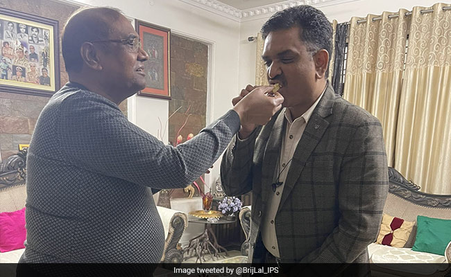 UP Government Approves Voluntary Retirement For Kanpur Top Cop