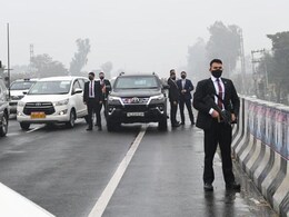 PM Security Breach: प्रधानमंत्री नरेंद्र मोदी की सुरक्षा में चूक का मामला, SP गुरबिंदर सिंह समेत 7 पुलिसकर्मी सस्पेंड PM Security Breach: प्रधानमंत्री नरेंद्र मोदी की सुरक्षा में चूक का मामला, SP गुरबिंदर सिंह समेत 7 पुलिसकर्मी सस्पेंड