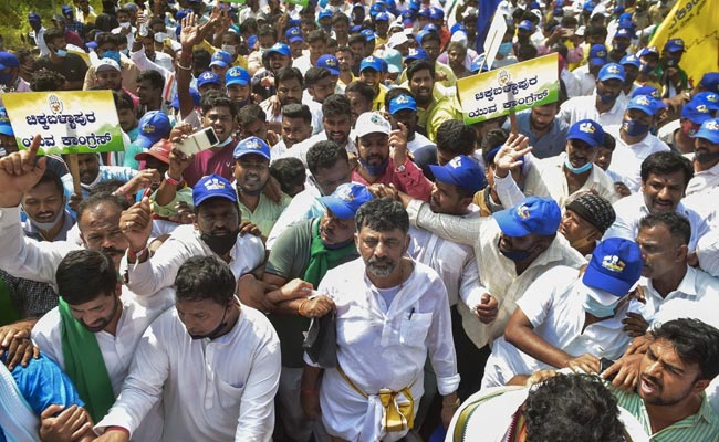 "Congress ... Act Sensibly, Responsibly": Karnataka Minister On <i>Padyatra</i>