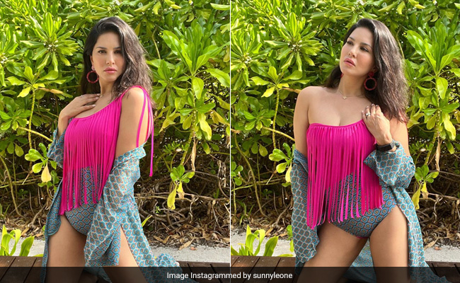 Sunny Leone's Fringed Swimsuit Means Summer Is Not Too Far Away