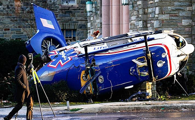 एयर एम्बुलेंस से बीमार बच्चे को ले जा रहे थे अस्पताल, हेलीकॉप्टर क्रैश होने पर जो हुआ वो किसी चमत्कार से कम नहीं