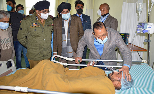 Vaishno Devi Stampede: Union Minister Jitendra Singh Visits Injured Devotees