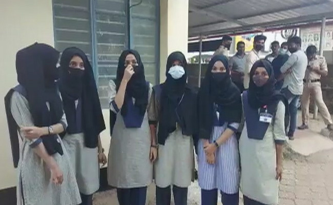 Amid Protests, Karnataka Student Moves High Court For Right To Wear Hijab In Classroom